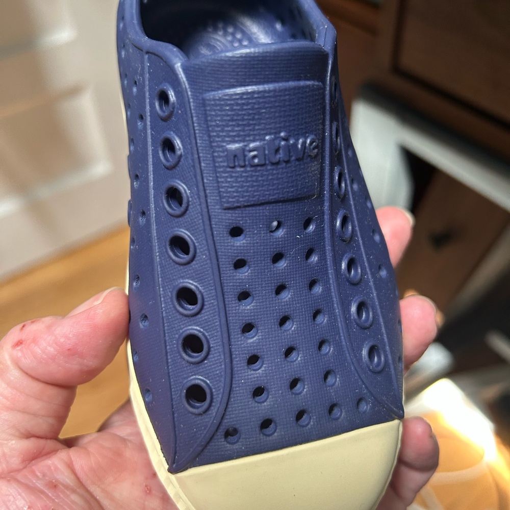 Native slip ins in Navy